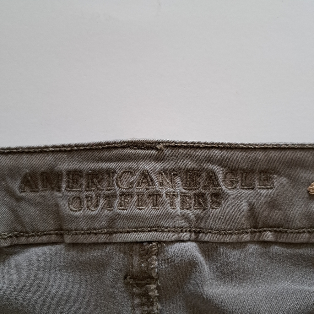 American Eagle women's jeans